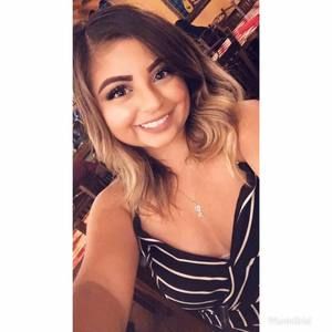 Meet your Posher, Crystal